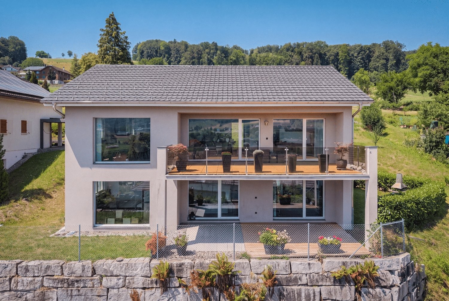1616m² building land, photo 3 of 8