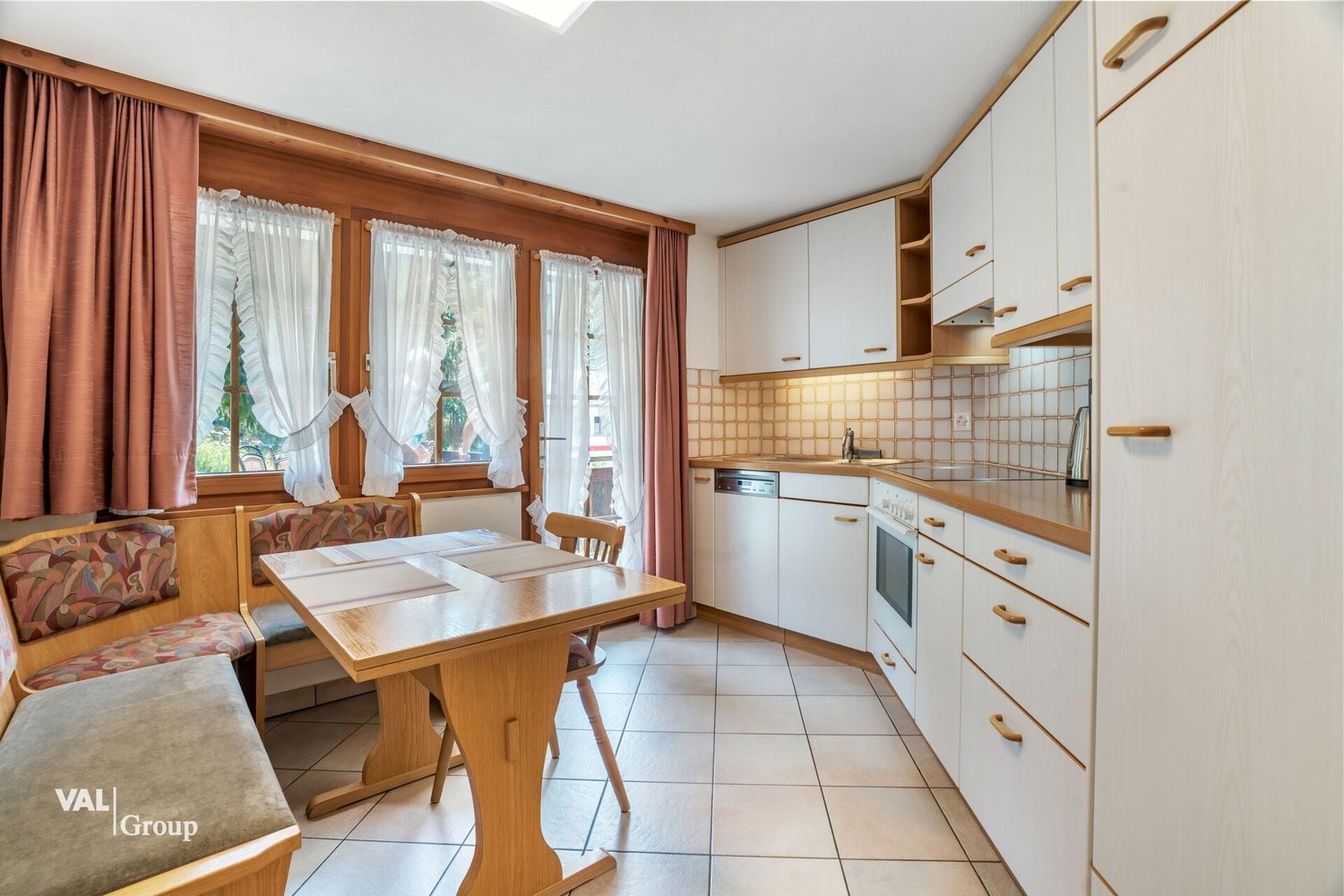 Multi family house, Foto 8 von 10