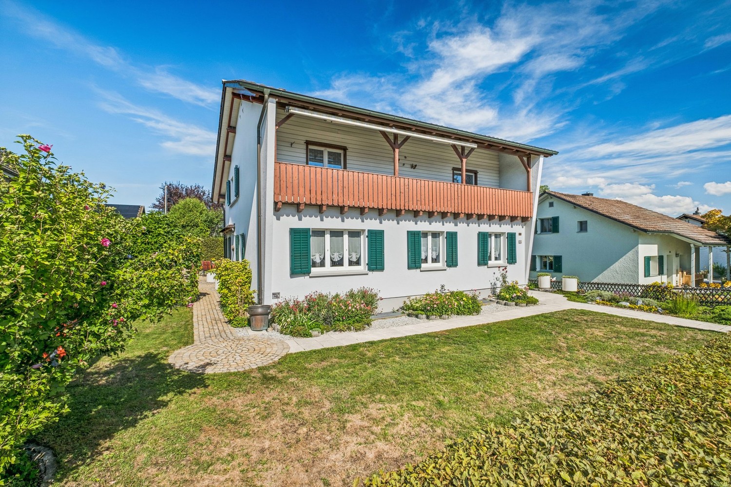Casa unifamiliare di 5 ½ locali, foto 2 di 10