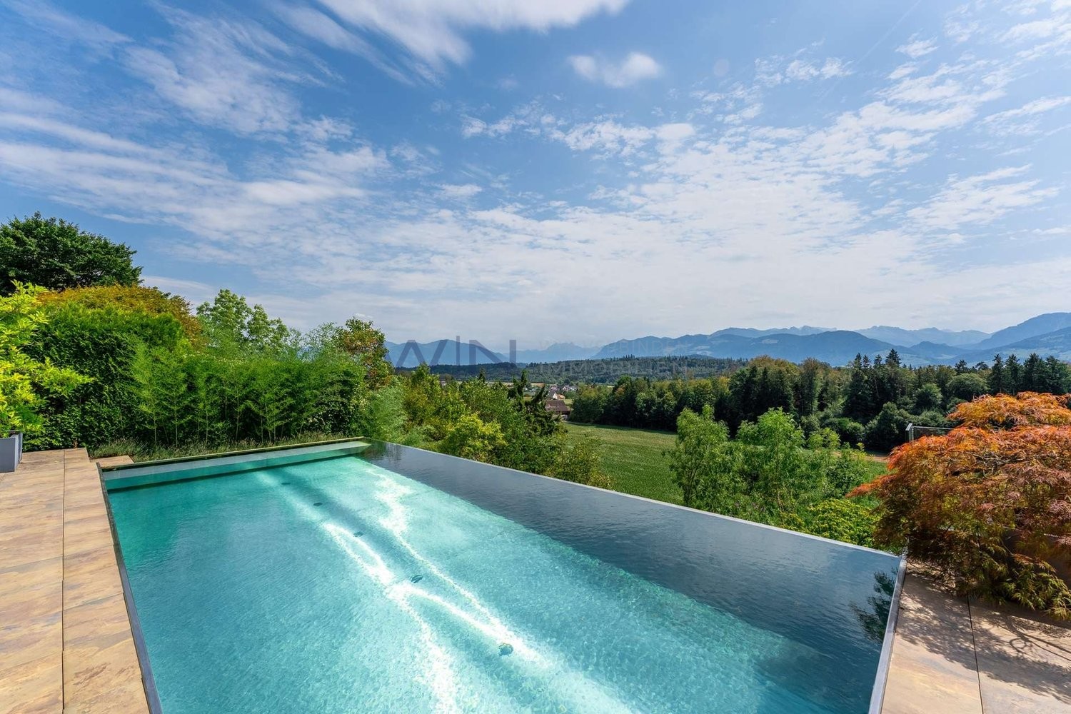 8 ½ rooms villa