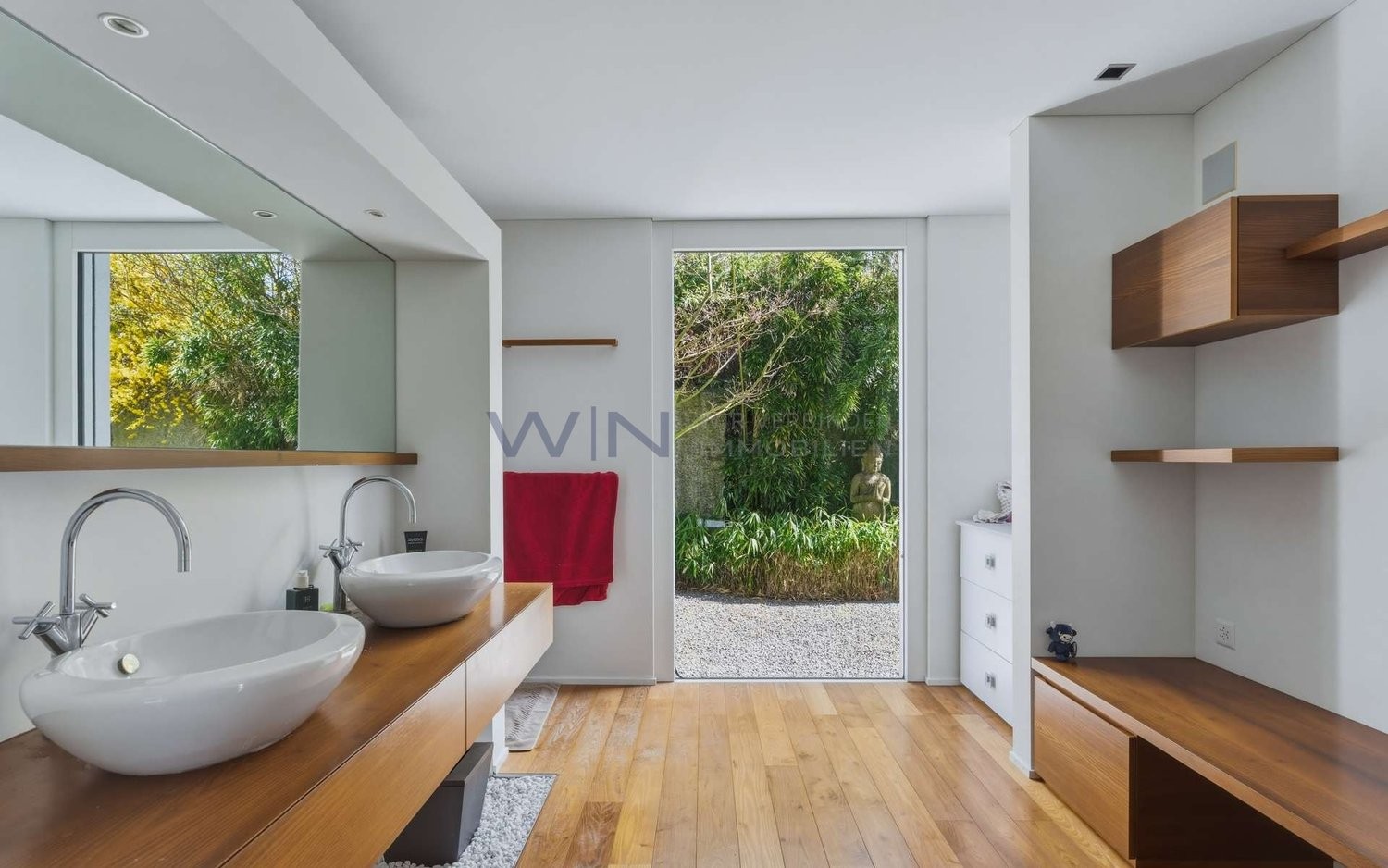 8 ½ rooms villa