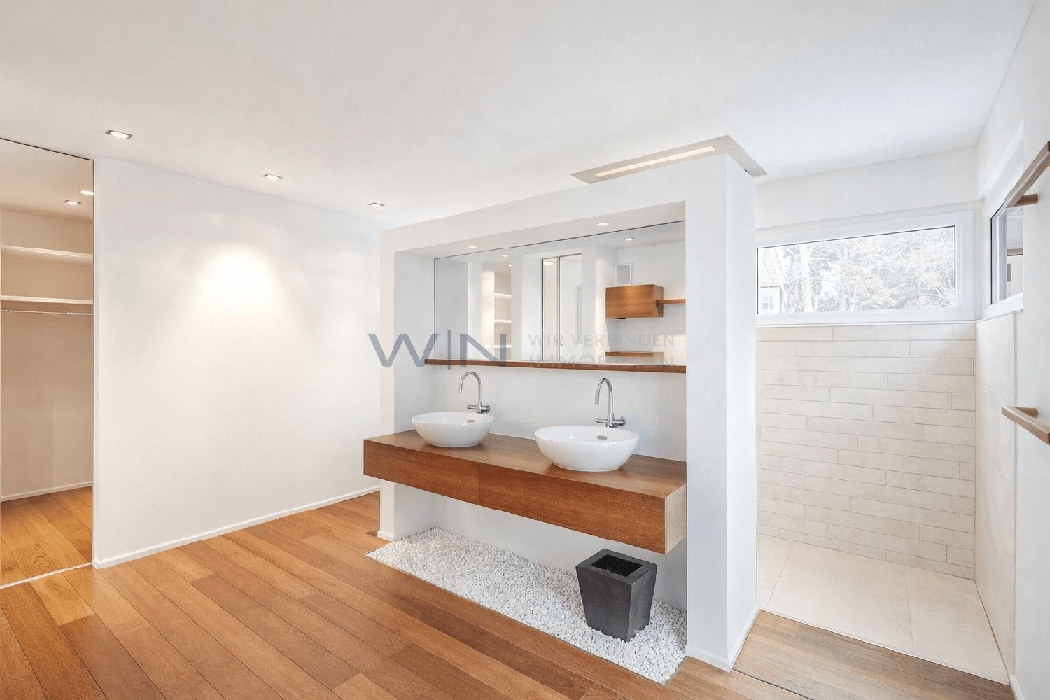 8 ½ rooms villa
