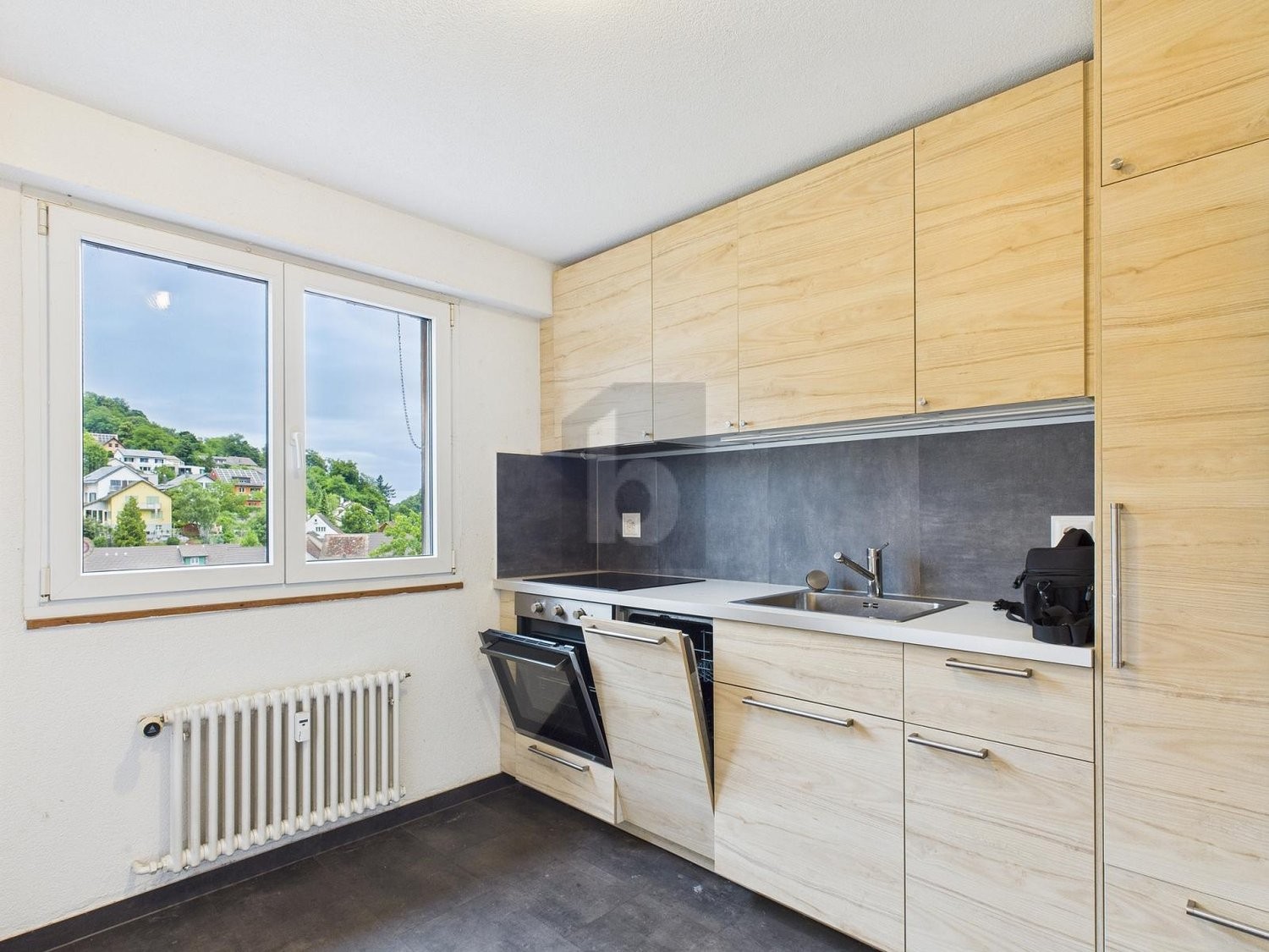 4 rooms apartment, Foto 1 von 4