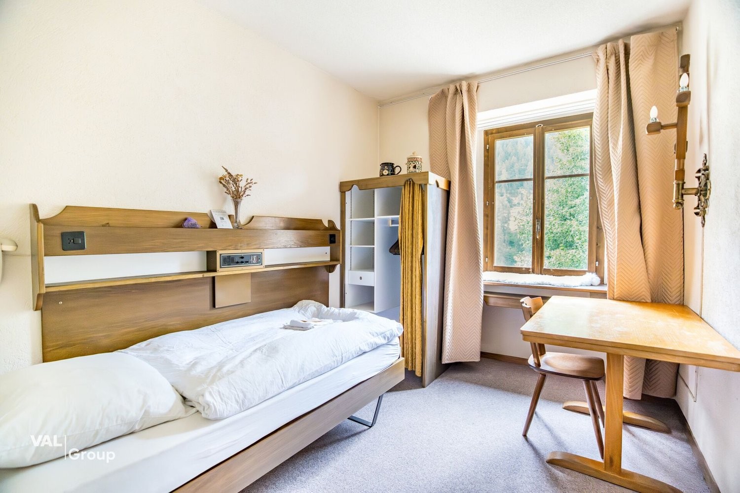 1100m² hotel