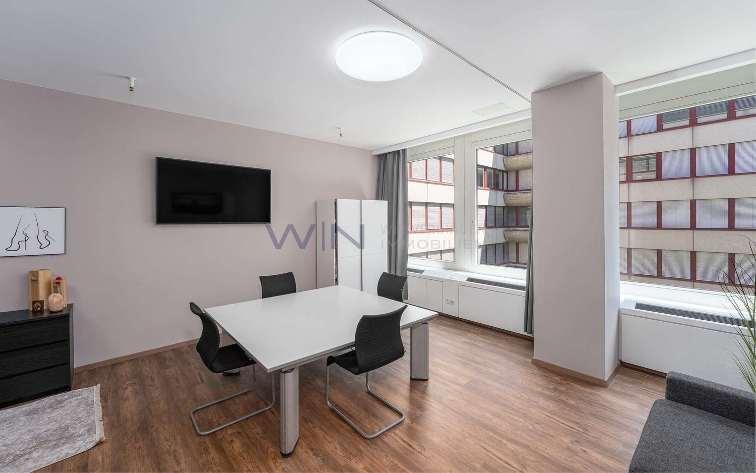 49m² office