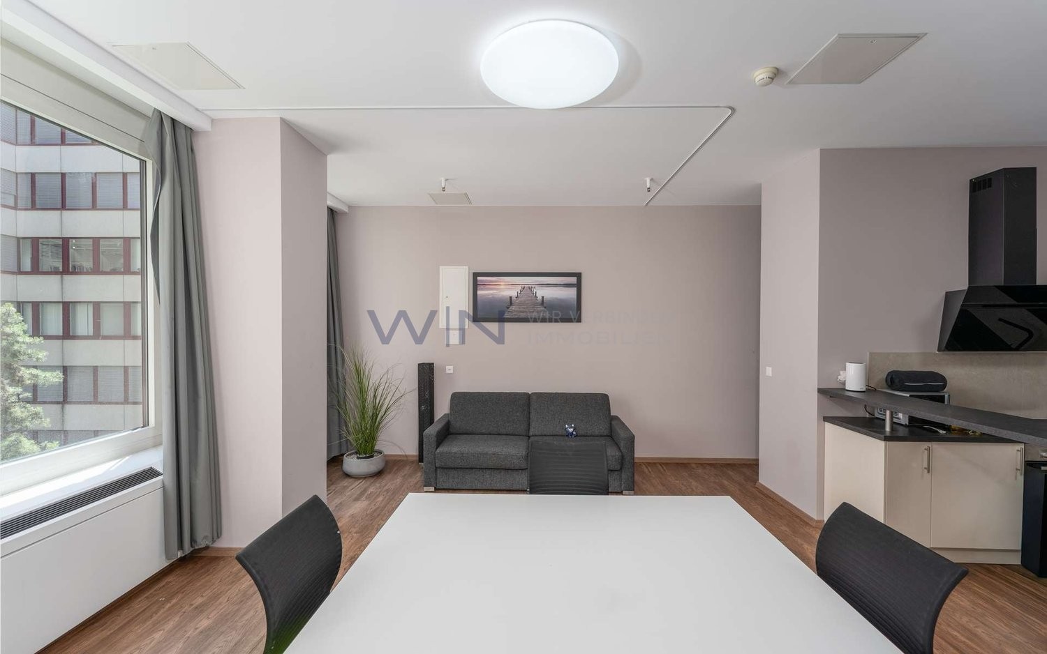 49m² office