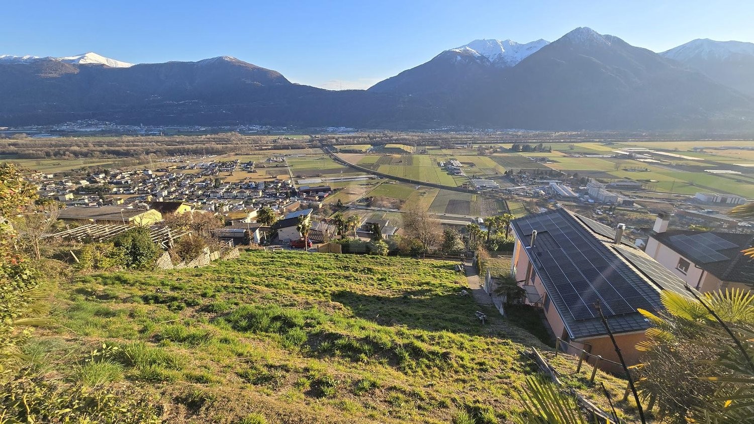 Terrain à bâtir de 1143m²