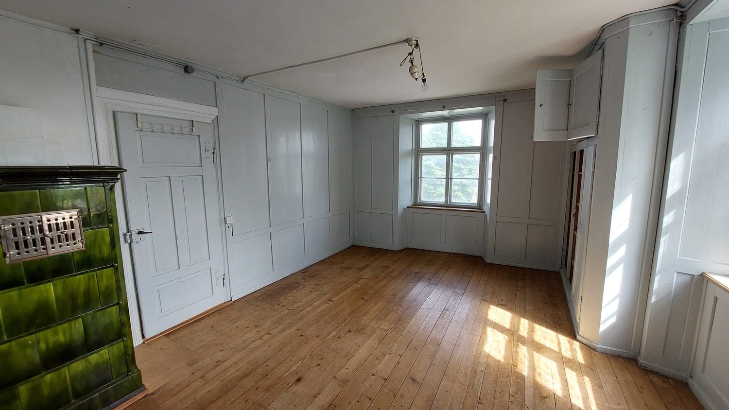 10 rooms single house, photo 9 of 10