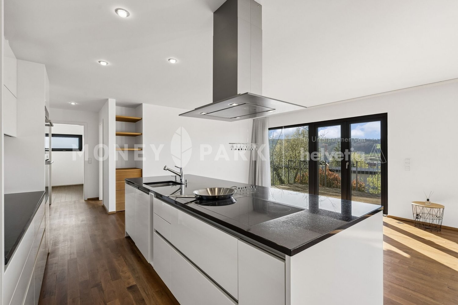 9 ½ rooms multi family house, Foto 3 von 9