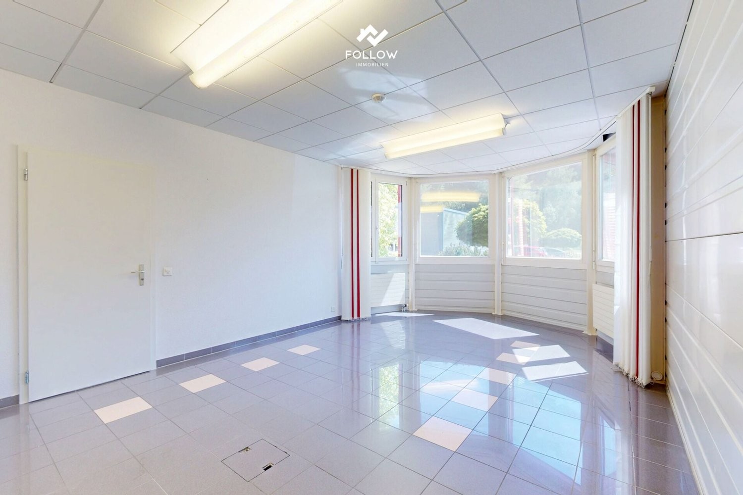 430m² commercial