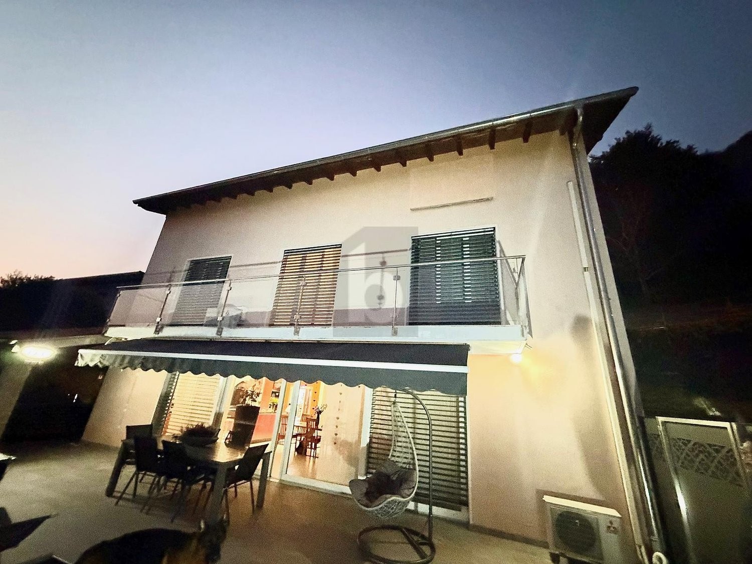 Maison individuelle de 7 ½ pièces
