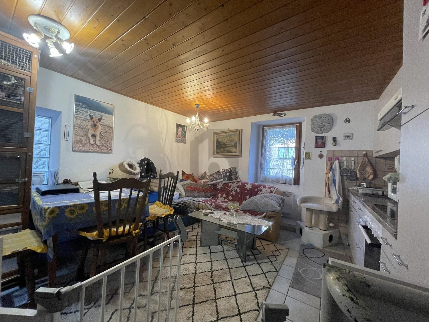 2 ½ Zimmer Einfamilienhaus, Foto 1 von 4
