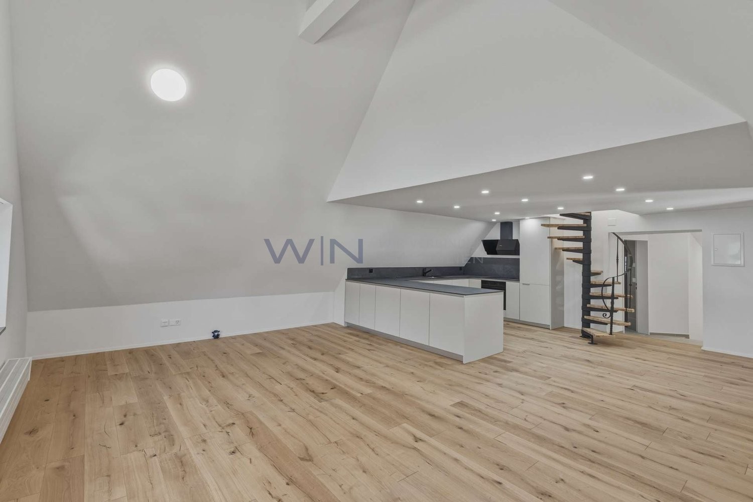 7 ½ rooms multi family house