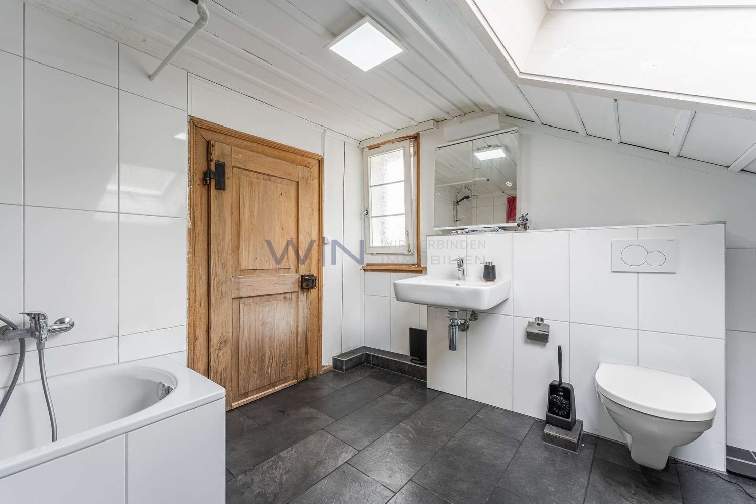 11 ½ rooms multi family house