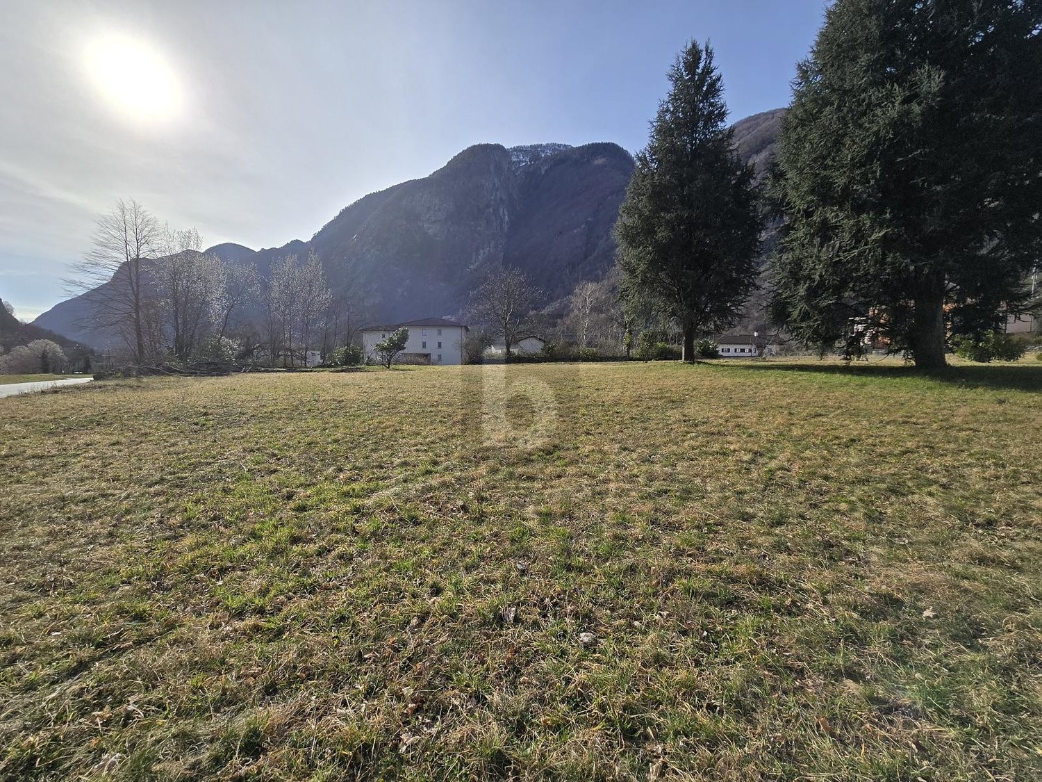 Terrain à bâtir de 2095m²