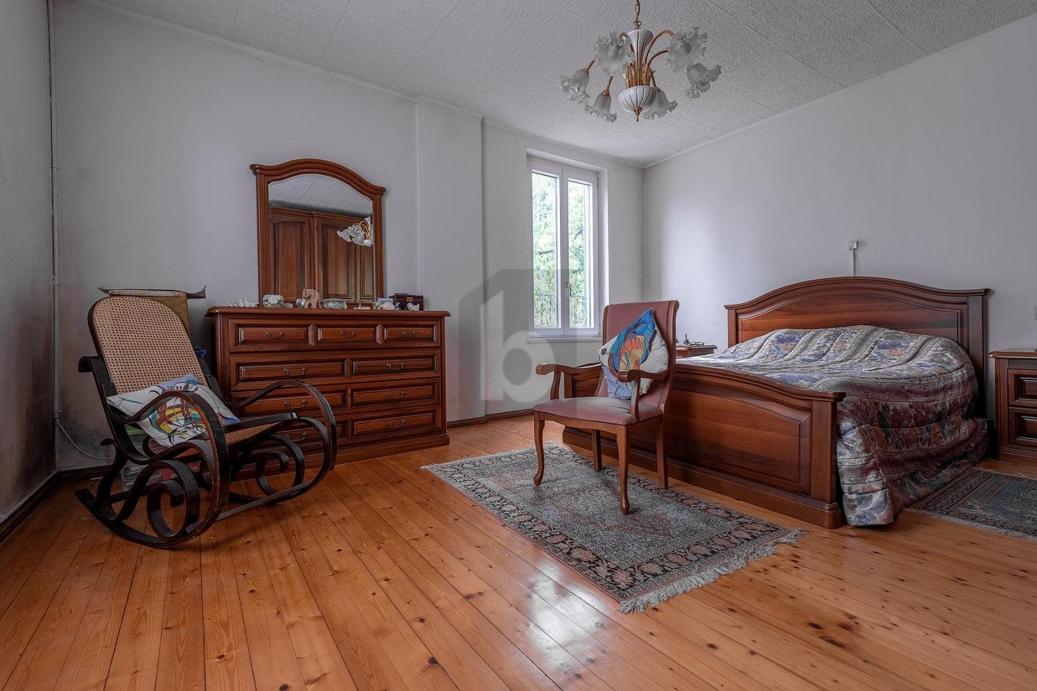 5-Zimmer-Einfamilienhaus, Foto 1 von 4
