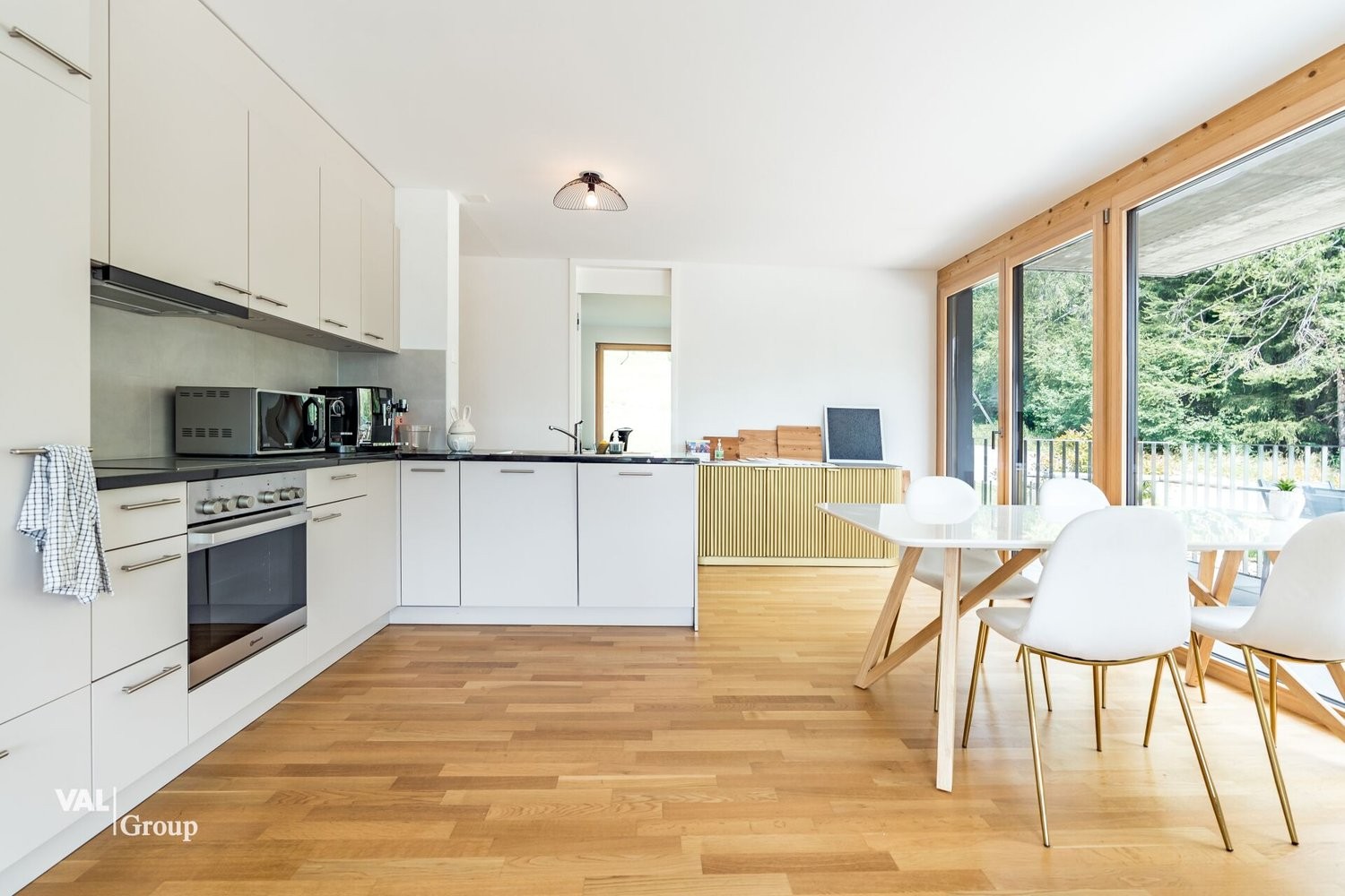 4 ½ Zimmer Wohnung, Foto 3 von 10