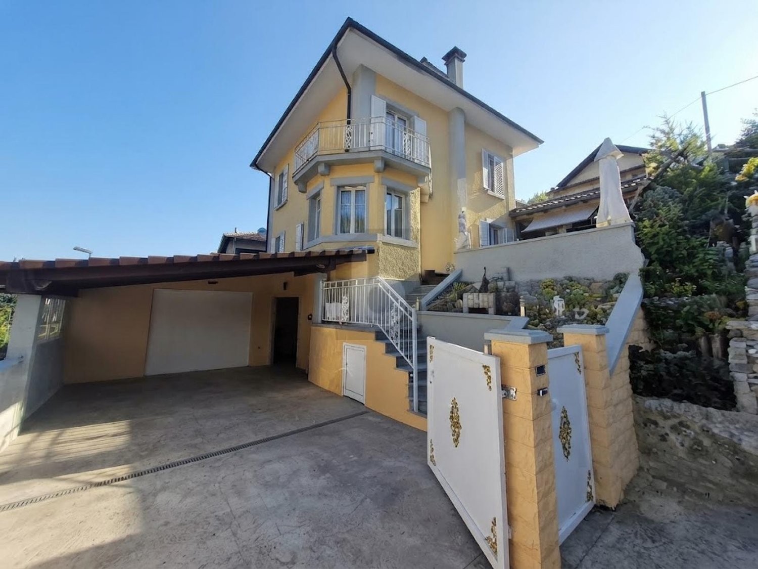 casa singola di 6 locali