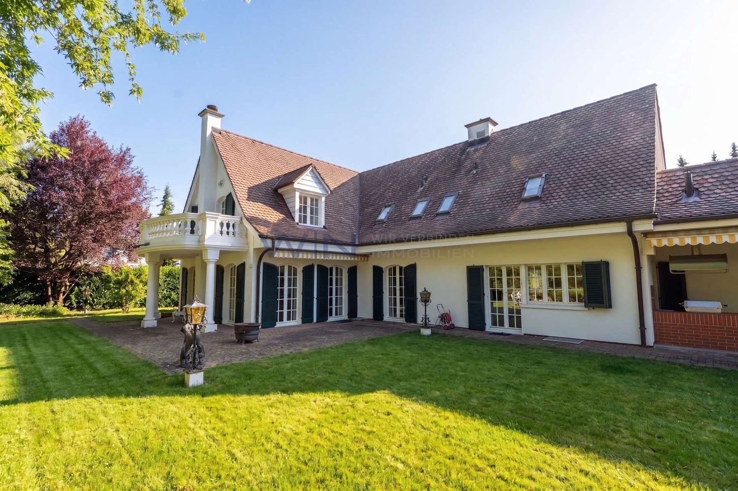 10 ½ rooms villa