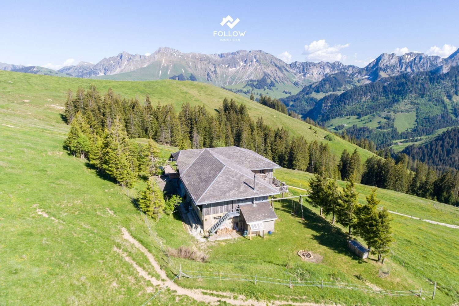 Ferme de montagne de 676m²