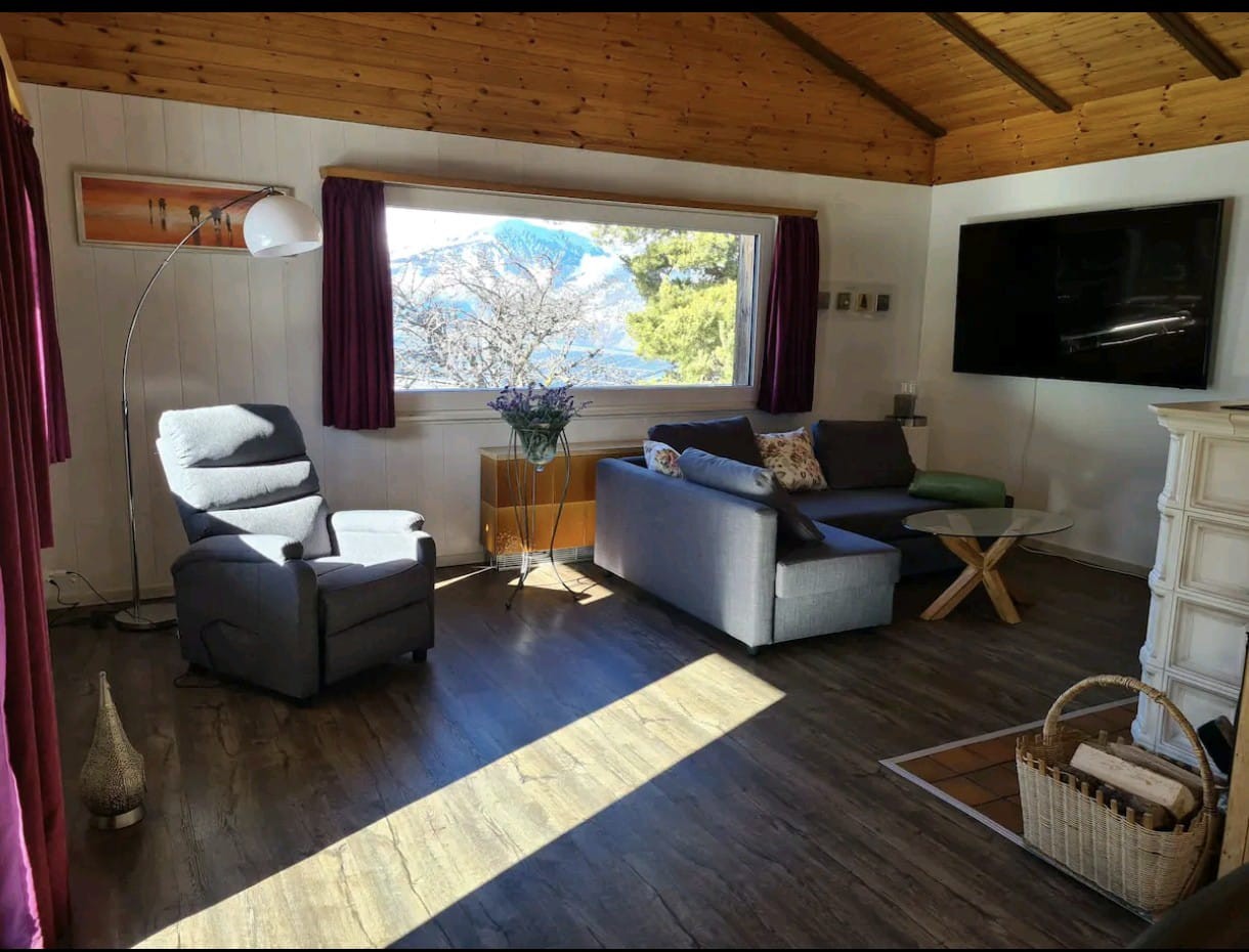 7 rooms single house, Foto 1 von 9