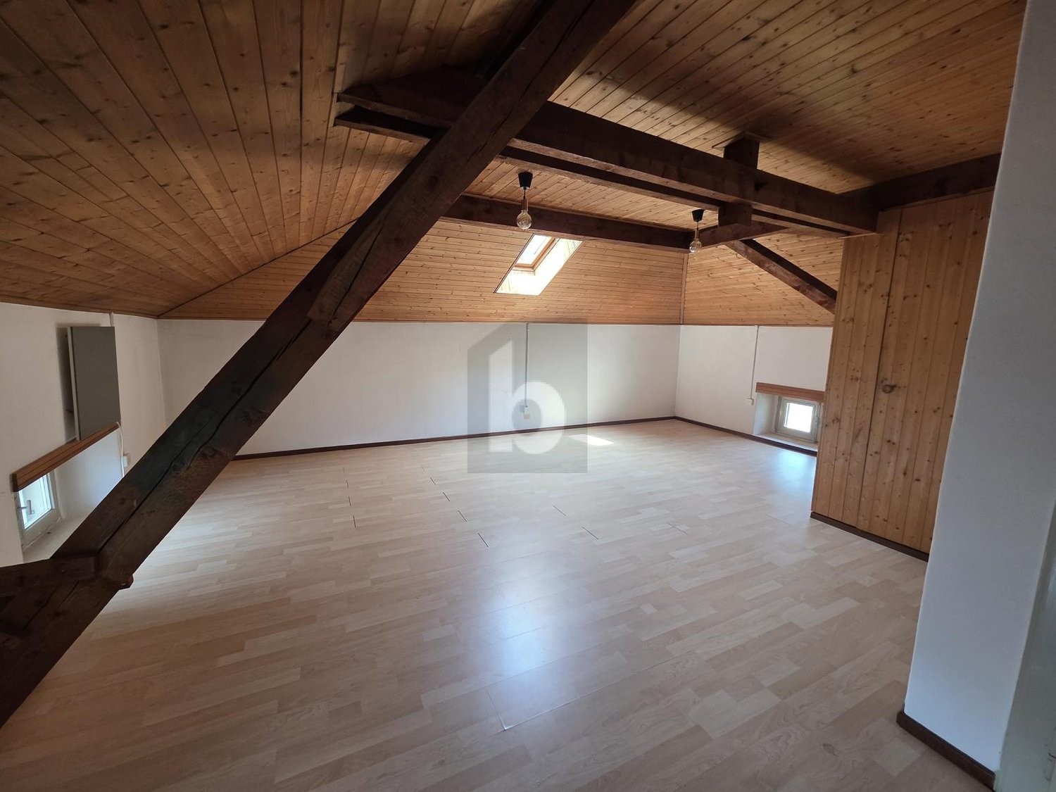 7-Zimmer-Einfamilienhaus