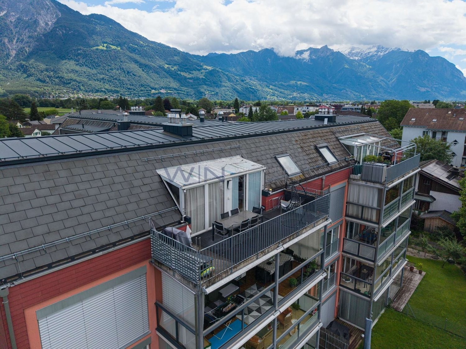 6 ½ rooms roof flat, Foto 2 von 10