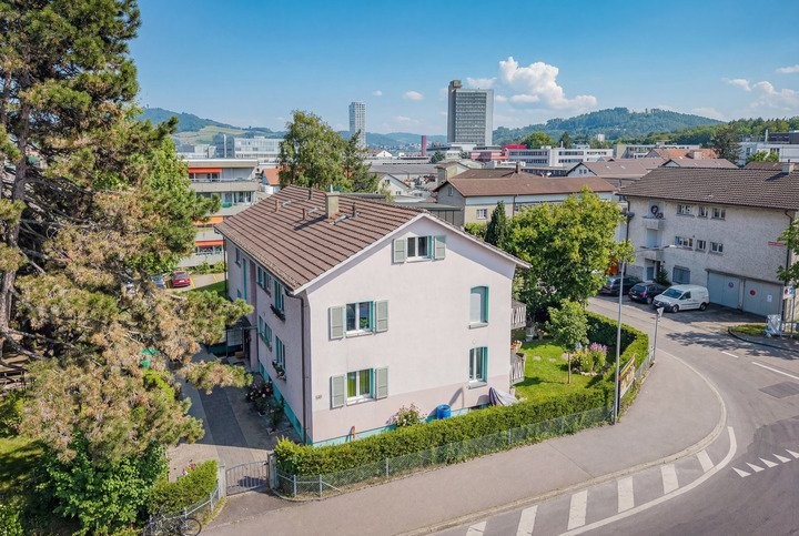 Multi family house