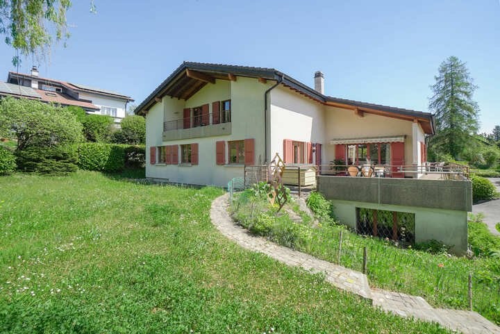Multi family house