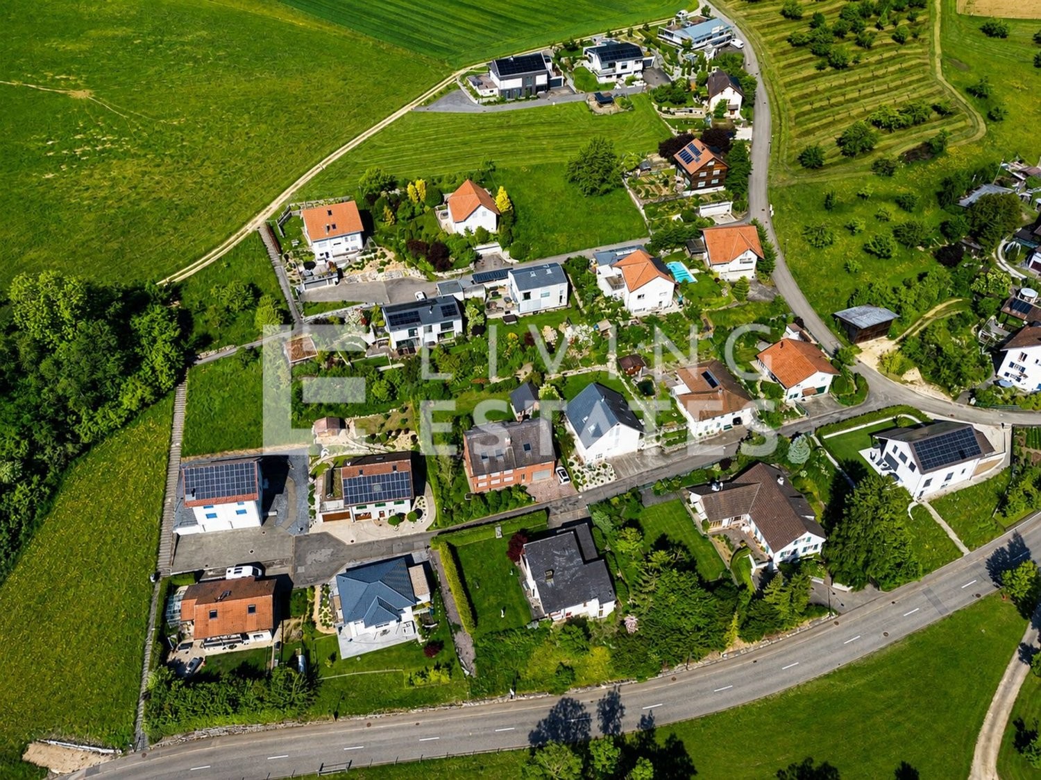 530m² building land