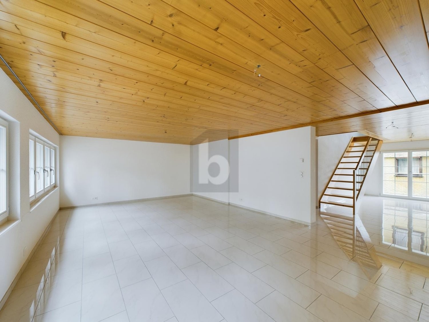 7 rooms row house