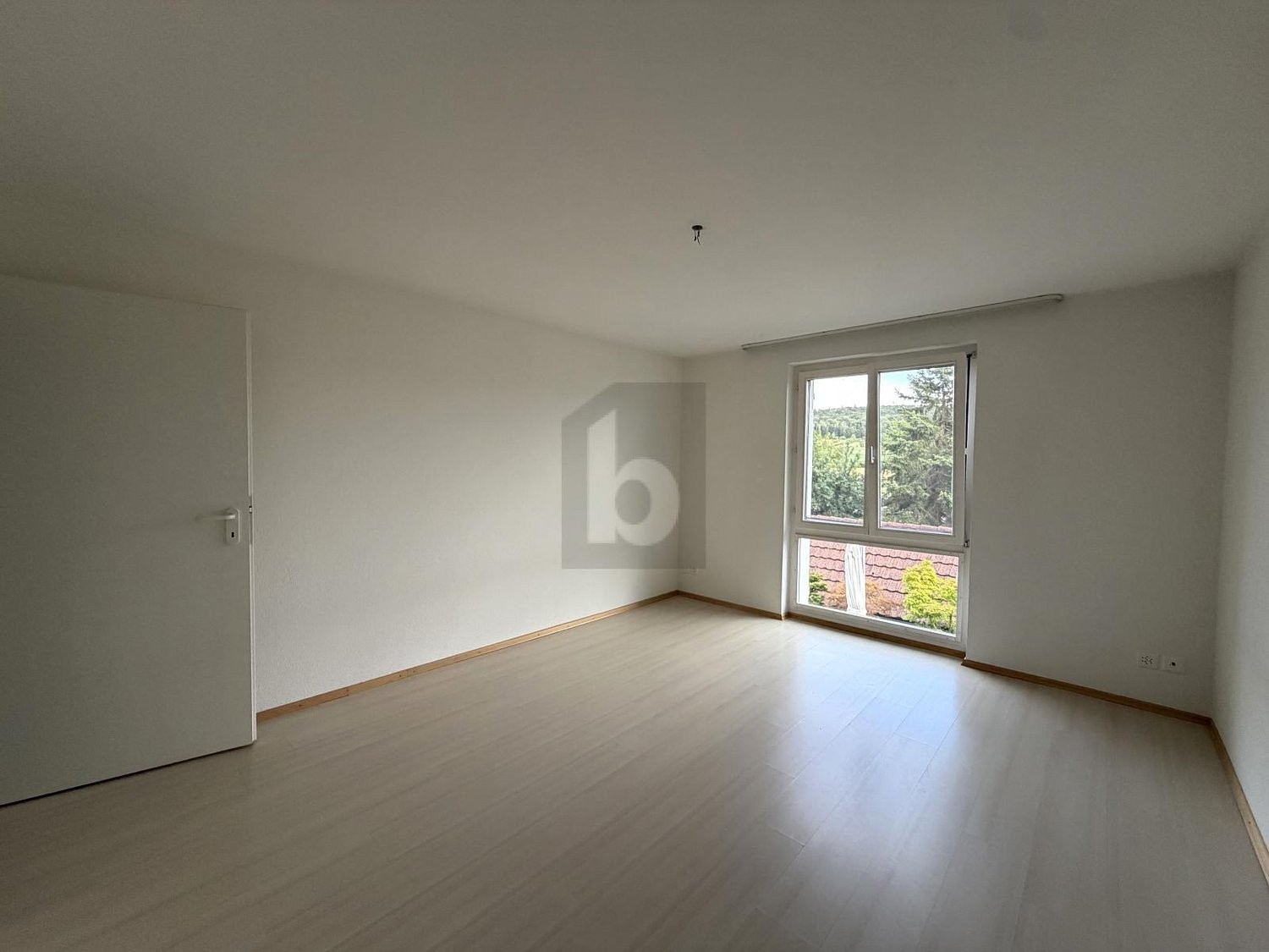 Appartamento di 4 ½ locali, foto 3 di 4