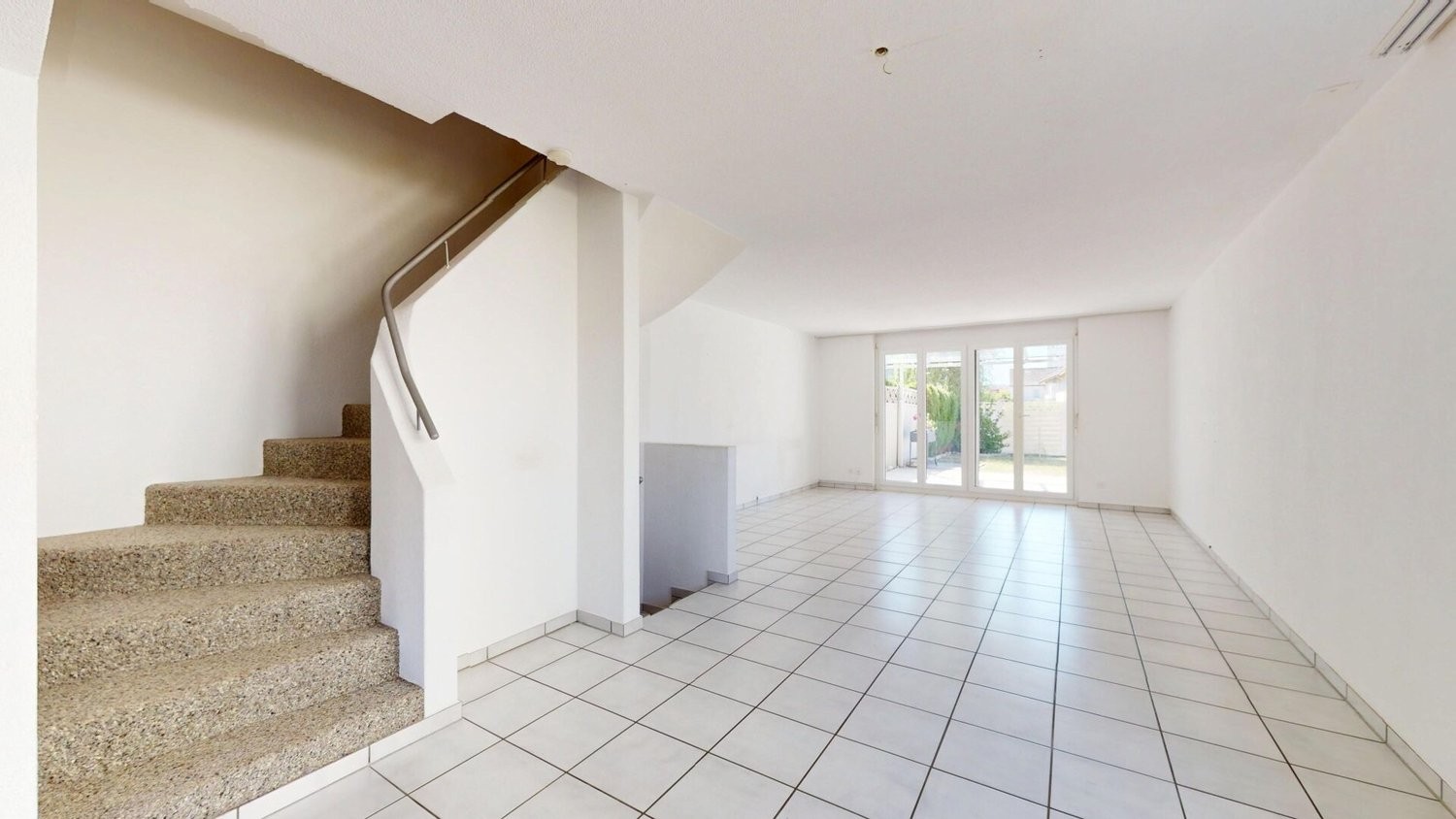 Casa a schiera di 5 ½ locali, foto 3 di 8
