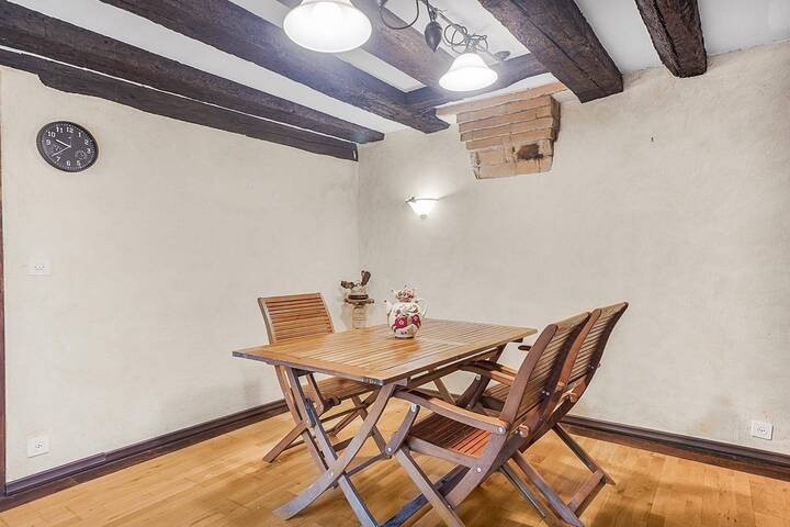 Casa plurifamiliare di 14 ½ locali