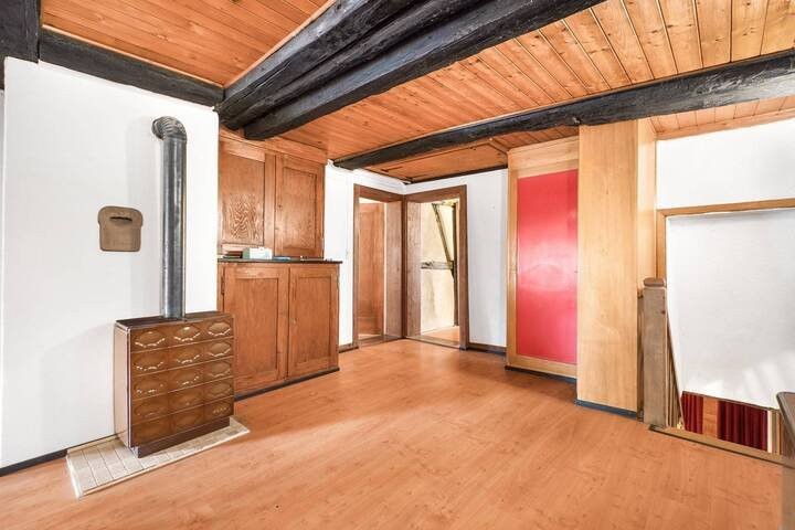 Casa plurifamiliare di 14 ½ locali