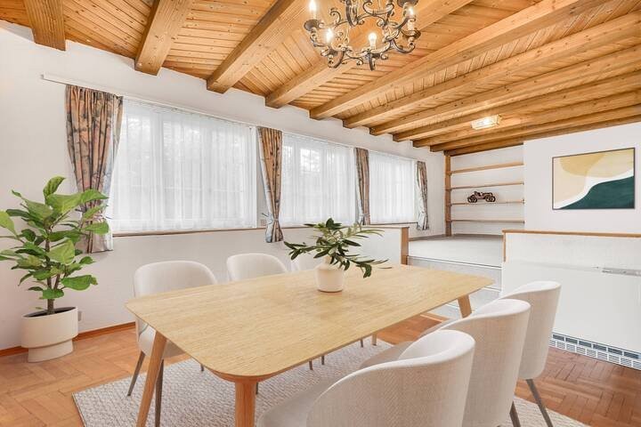 Casa plurifamiliare di 14 ½ locali