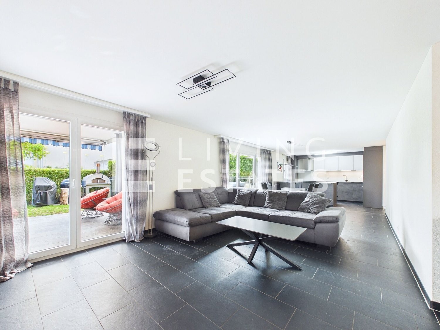 6 ½ rooms apartment