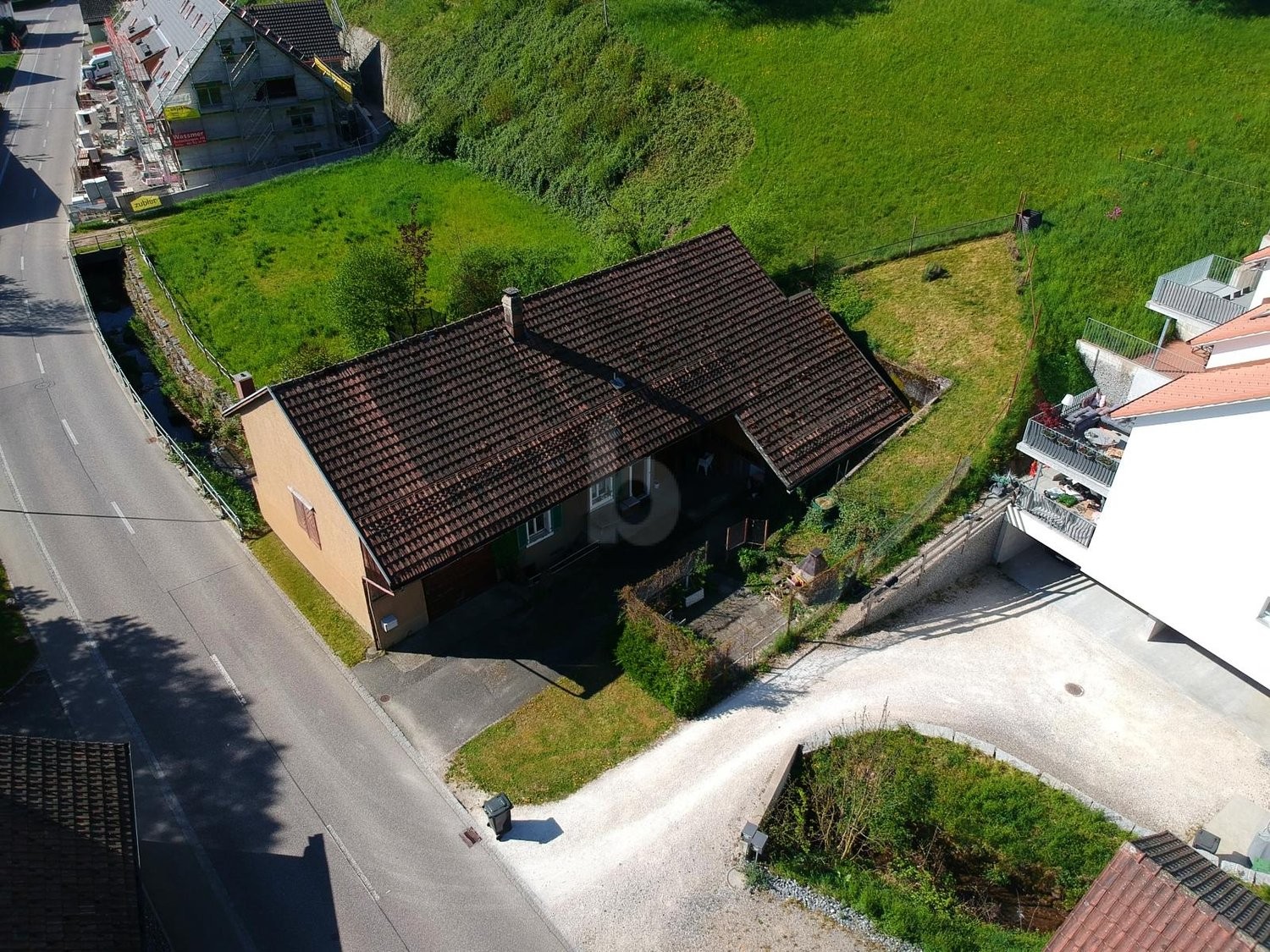 1662m² building land