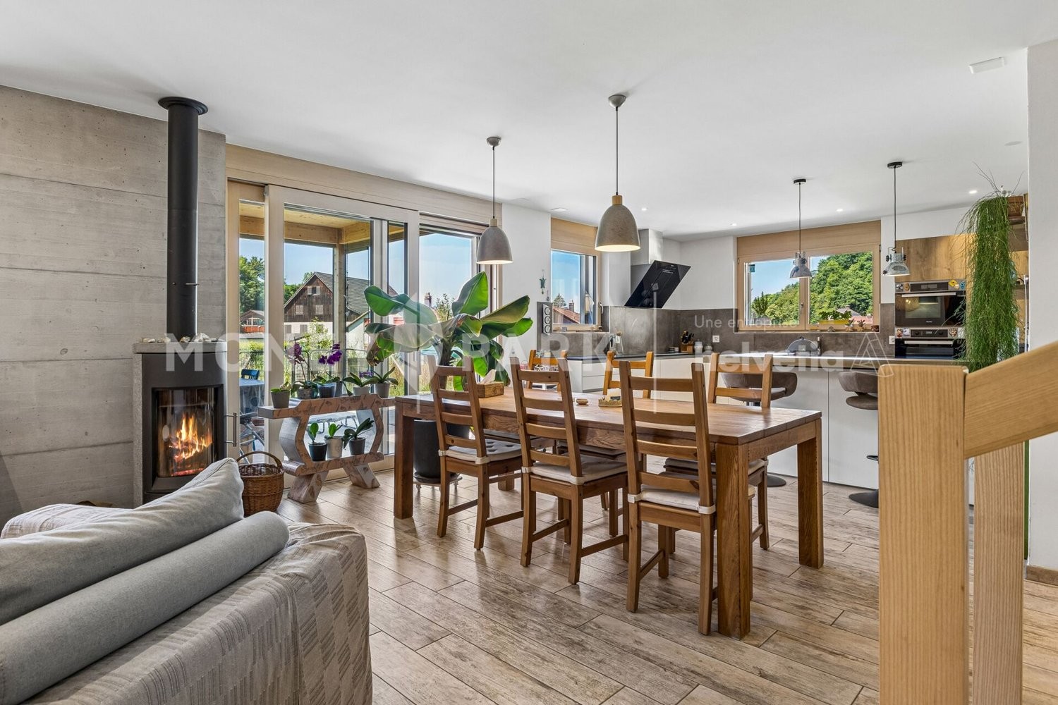 8 Zimmer Einfamilienhaus, Foto 2 von 10