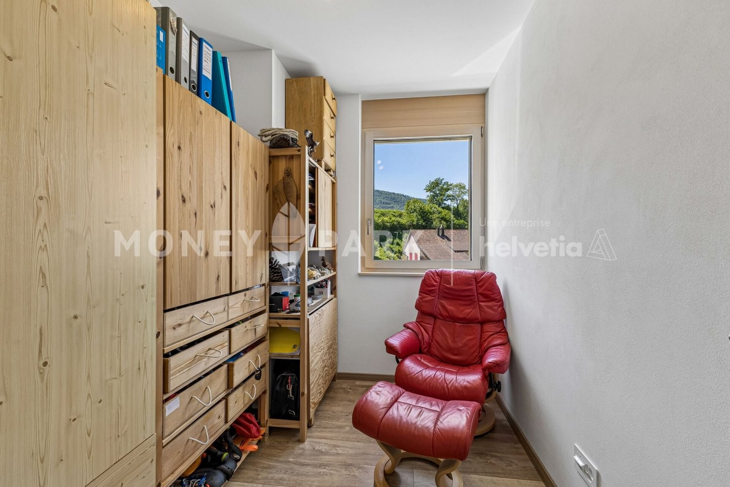 8 Zimmer Einfamilienhaus, Foto 8 von 10