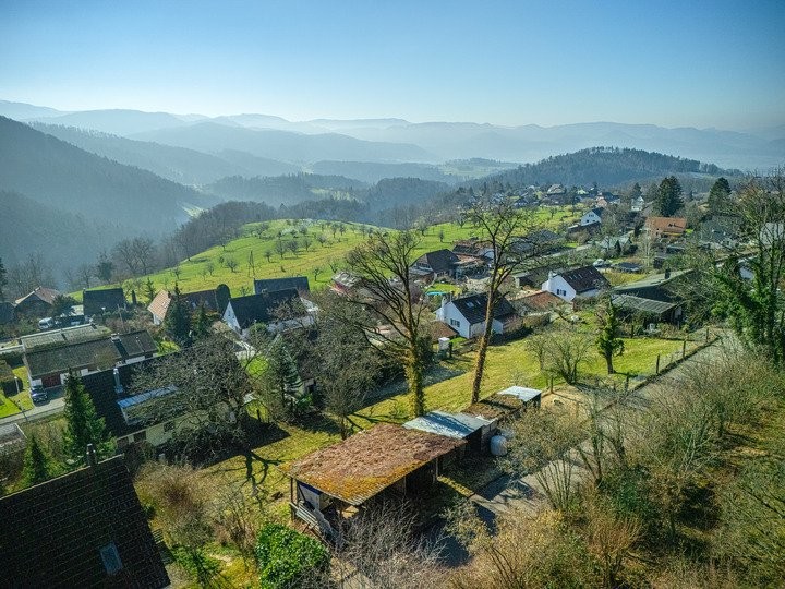 591m² building land