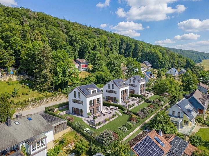 591m² building land