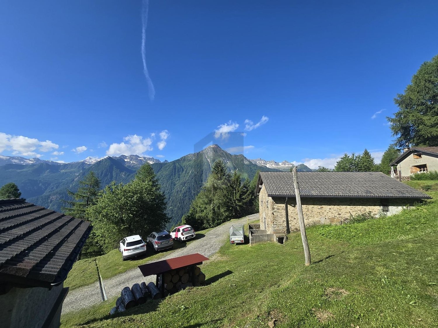 3 ½ Zimmer Chalet, Foto 1 von 2