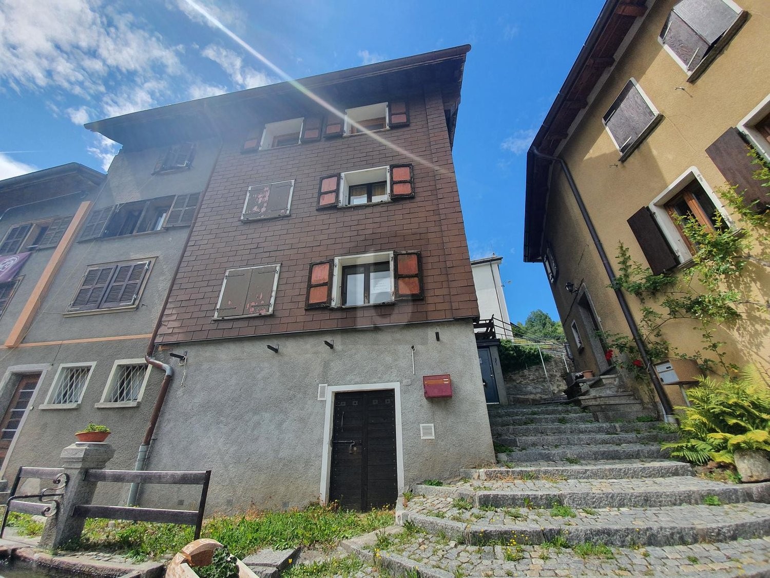 4 ½ Zimmer Einfamilienhaus, Foto 1 von 4