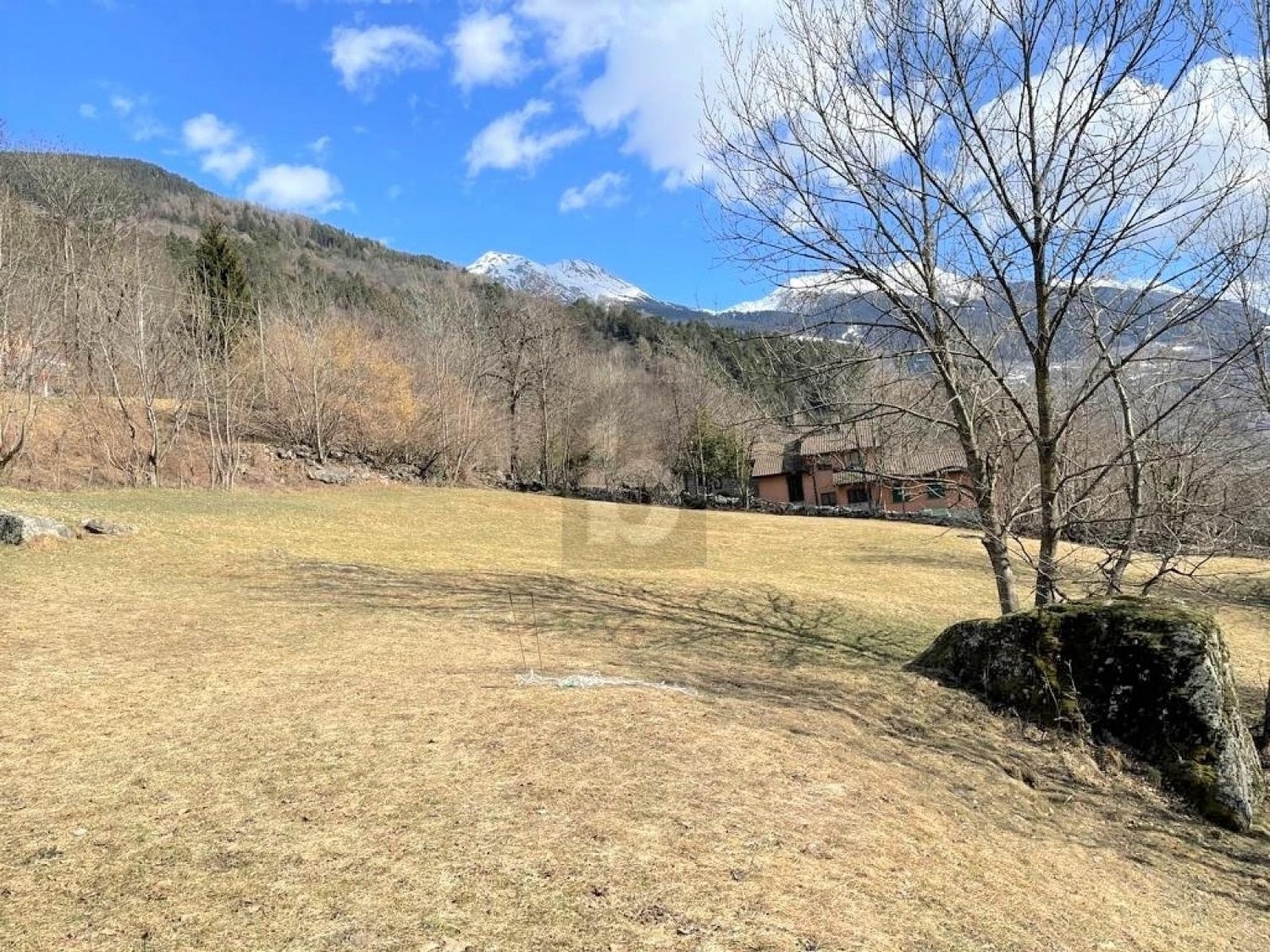 10267m² Bauland, Foto 1 von 2