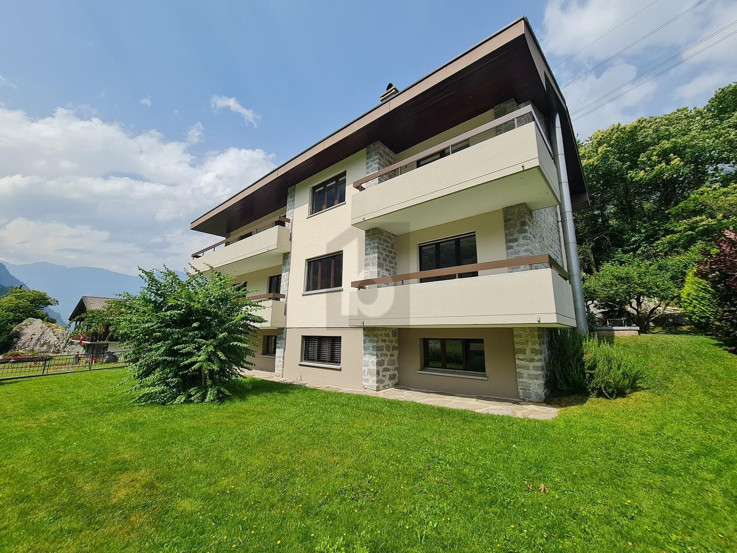 4 ½ Zimmer-Wohnung, Foto 2 von 4