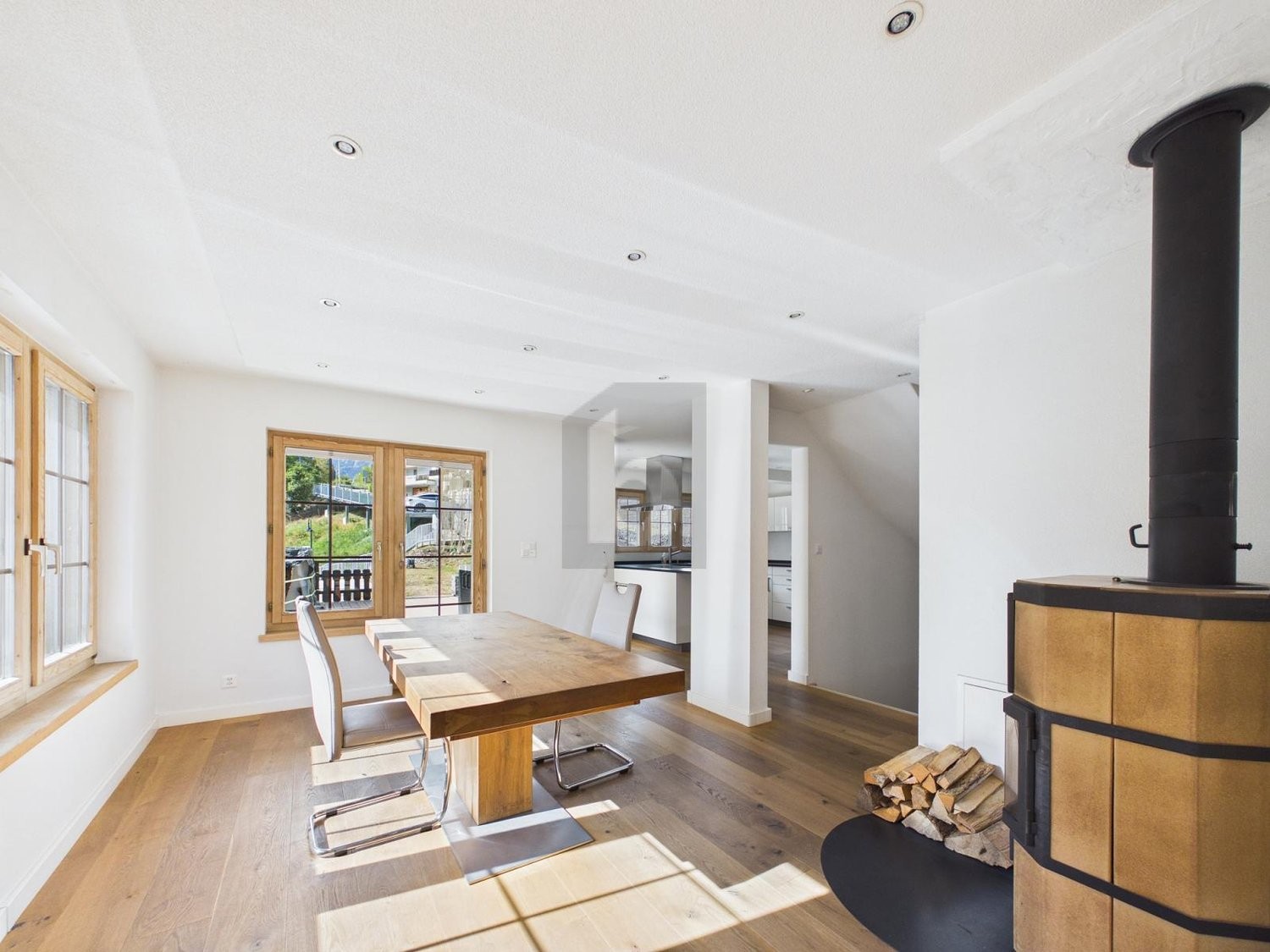 maison individuelle de 4 pièces, photo 2 sur 4