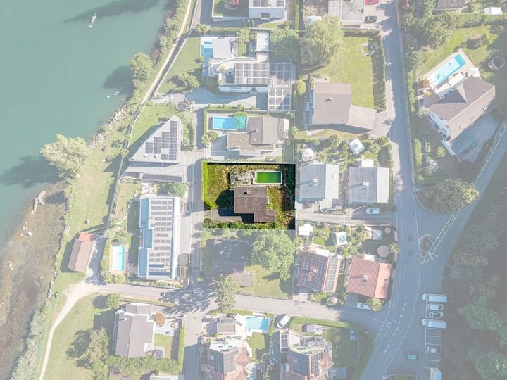 687m² building land