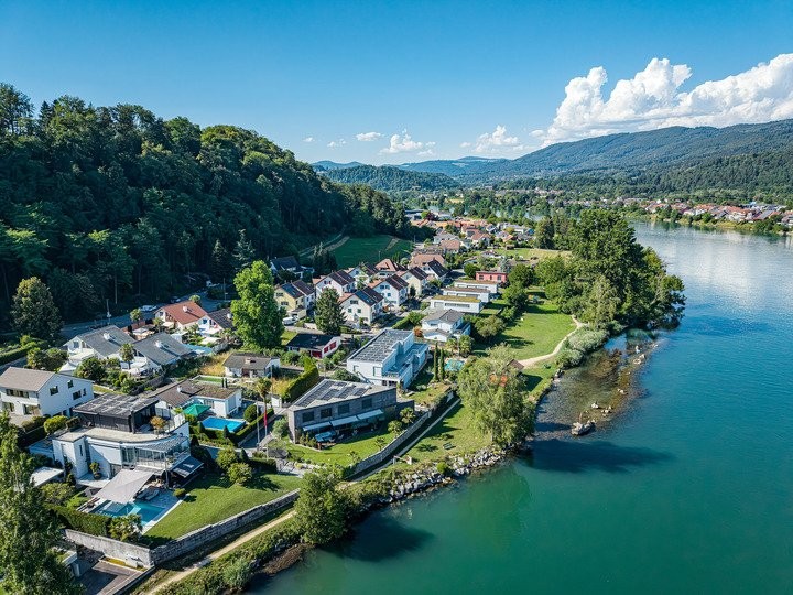 687m² building land