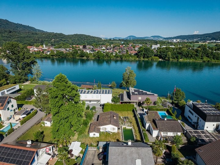 687m² building land